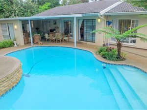 3 Bedroom House in Waterfall