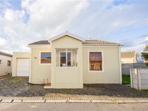2 Bed House in Onverwacht