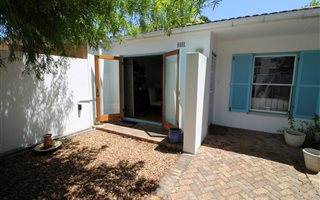 3 Bedroom House in Wynberg