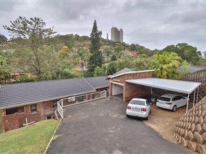 3 Bed House in Doon Heights