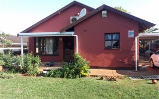 3 Bedroom House in Vanrova Gardens