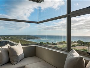 3 Bed House in Gansbaai and surrounds