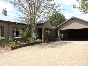 1.2 ha Farm in Kameelfontein and surrounds