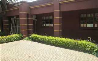 800 m² Office Space in Middelburg Central