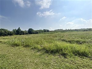 1 ha Land available in Mooikloof Equestrian Estate