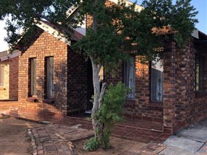 3 Bed House in Mmabatho unit 14