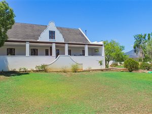 4 Bed House in Barrydale