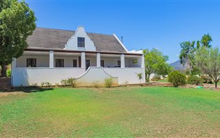 4 Bedroom House in Barrydale