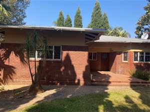 4 Bed House in Riviera
