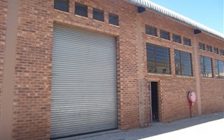 200 m² Industrial space in Springfield Park