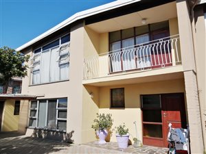 5 Bed House in Bellville South