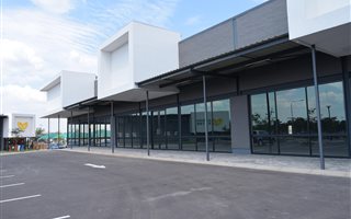 1190 m² Commercial space in Hennopspark