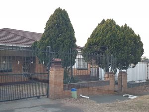 3 Bed House in Roseacre