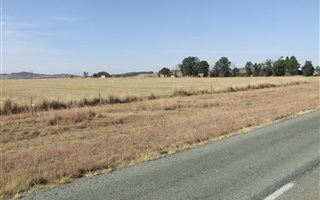 58 ha Farm in Henley on Klip