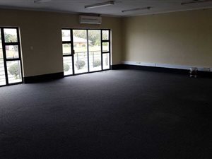 114 m² Commercial space in Florida North