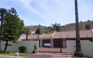 2 Bedroom Townhouse in Bruma