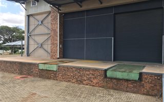 1500 m² Industrial space in Rosslyn