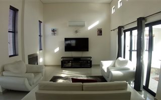 3 Bedroom House in Parklands North