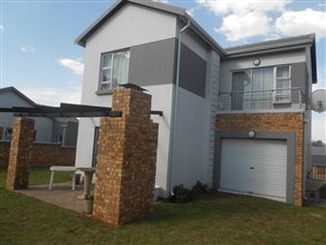 3 Bed Townhouse in Roseacre