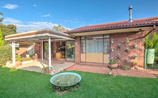 2 Bedroom House in Paulshof