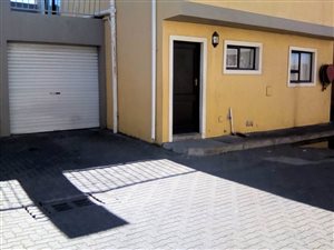 2 Bed Townhouse in Ruyterwacht