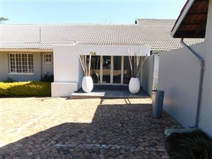 660 m² Office Space in Bryanston