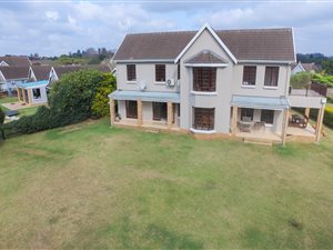 4 Bed House in Hillcrest Park