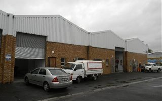 180 m² Commercial space in Killarney Gardens
