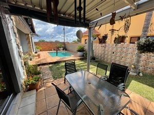 3 Bed House in Rose Acres Estate
