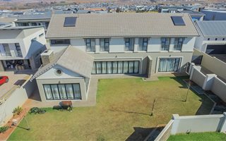 4 Bedroom House in Midstream Ridge Estate