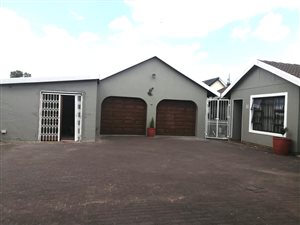 4 Bed House in Groeneweide