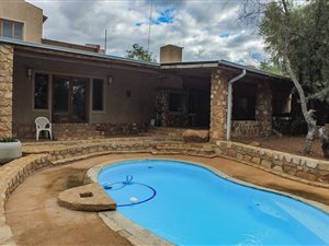 1.2 ha Farm in Kameelfontein and surrounds