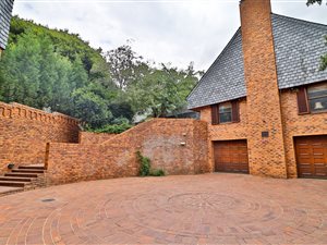 3 Bed House in St Andrews