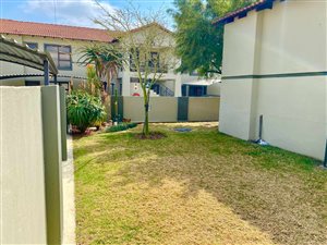 3 Bed Townhouse in Barbeque Downs