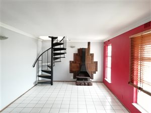 4 Bed House in Strandfontein