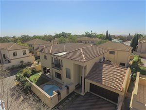 3 Bed House in Highveld