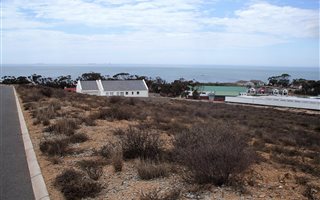909 m² Land available in Sandy Point