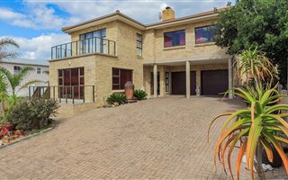 5 Bedroom House in Tergniet