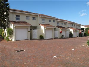 3 Bed Apartment in Seaside Longships