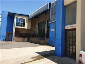 450 m² Industrial space in Glen Anil