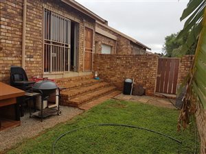 2 Bed Townhouse in Wierda Park