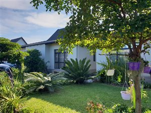3 Bedroom Townhouse in Mzingazi Golf Estate