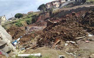1012 m² Land available in Parlock