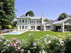 4 Bed House in Melrose Estate