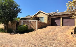 3 Bedroom Simplex in Wilgeheuwel
