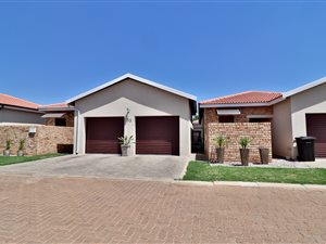 3 Bed Simplex in Brentwood