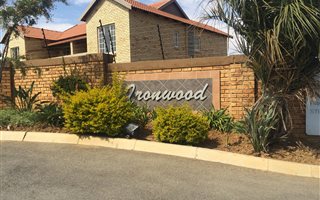 2 Bedroom Apartment in Honey Park