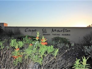 400 m² Land available in Cape St Martin