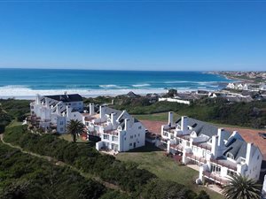 2 Bed Apartment in St Francis Bay