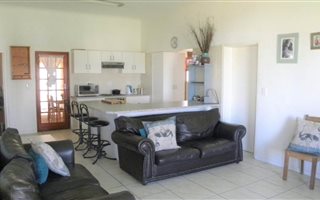 3 Bedroom Simplex in Malmesbury